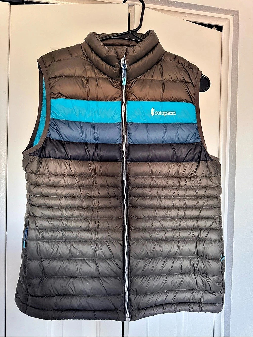Cotopaxi Fuego Down Vest Women's Gray & Blue. Size Large.